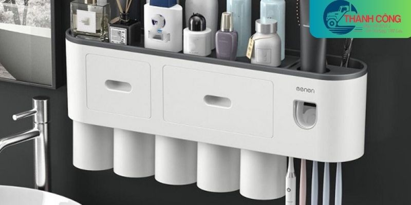 Phòng tắm đòi hỏi sự sắp xếp đồ đạc gọn gàng và tỉ mỉ